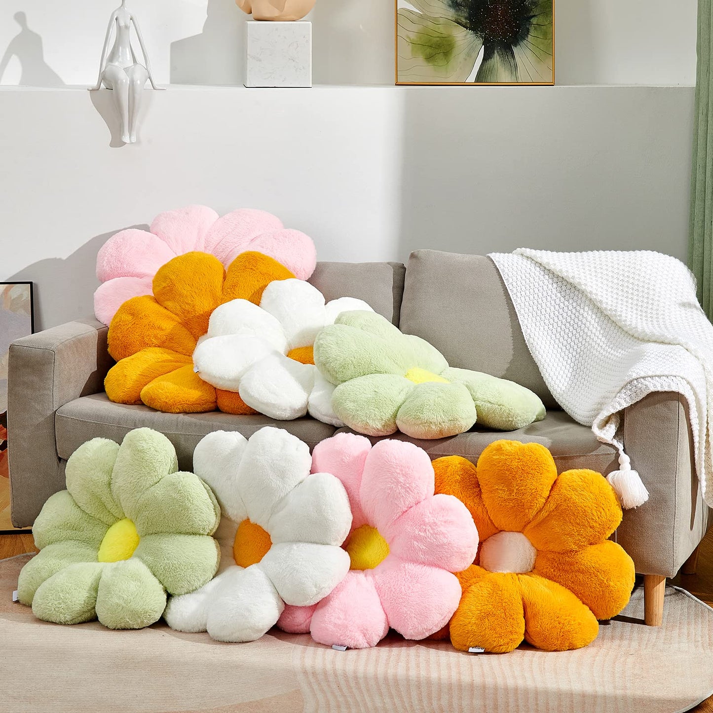 21.65In Cute White Flower Throw Pillow Floor Cushion Pillow as Room Decor Desk Chair Cushion Decorative Bed Throw Pillows for Girls Adults