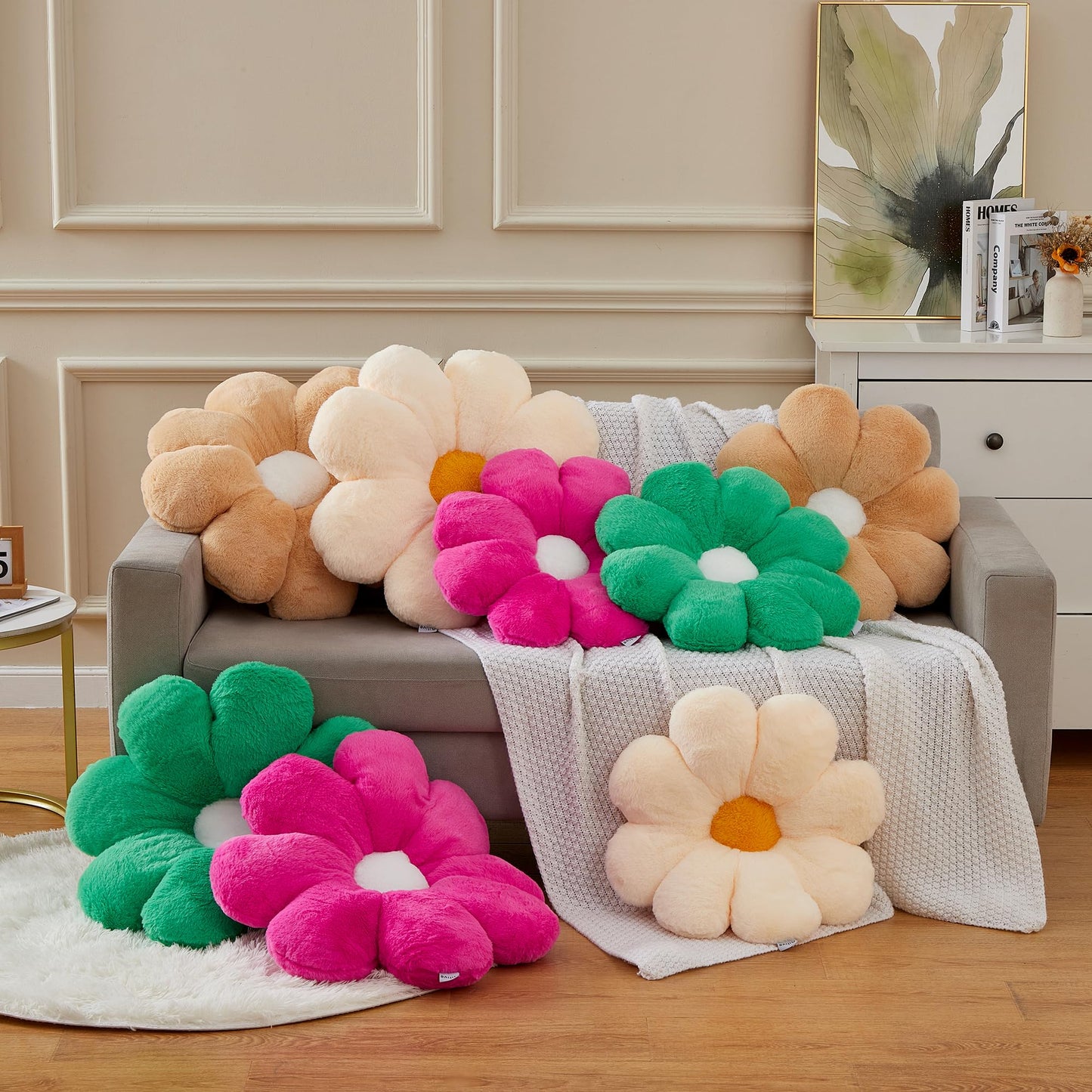 21.65In Cute White Flower Throw Pillow Floor Cushion Pillow as Room Decor Desk Chair Cushion Decorative Bed Throw Pillows for Girls Adults