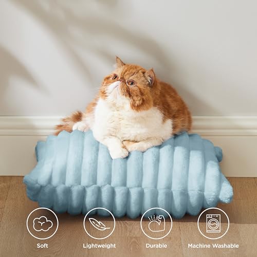 Bedsure White Throw Pillow Covers 18x18 Set of 2, Soft Decorative Fluffy Striped Sofa Pillow Covers, Home Decor for Living Room Couch Bed