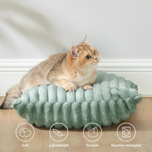 Bedsure White Throw Pillow Covers 18x18 Set of 2, Soft Decorative Fluffy Striped Sofa Pillow Covers, Home Decor for Living Room Couch Bed