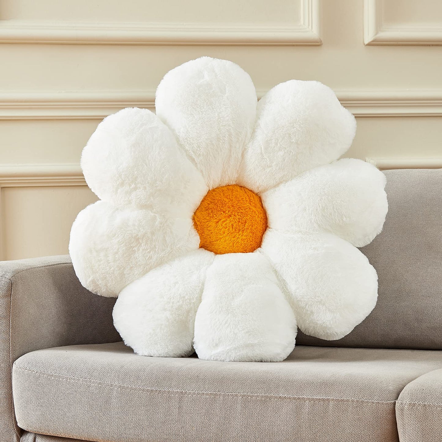 21.65In Cute White Flower Throw Pillow Floor Cushion Pillow as Room Decor Desk Chair Cushion Decorative Bed Throw Pillows for Girls Adults