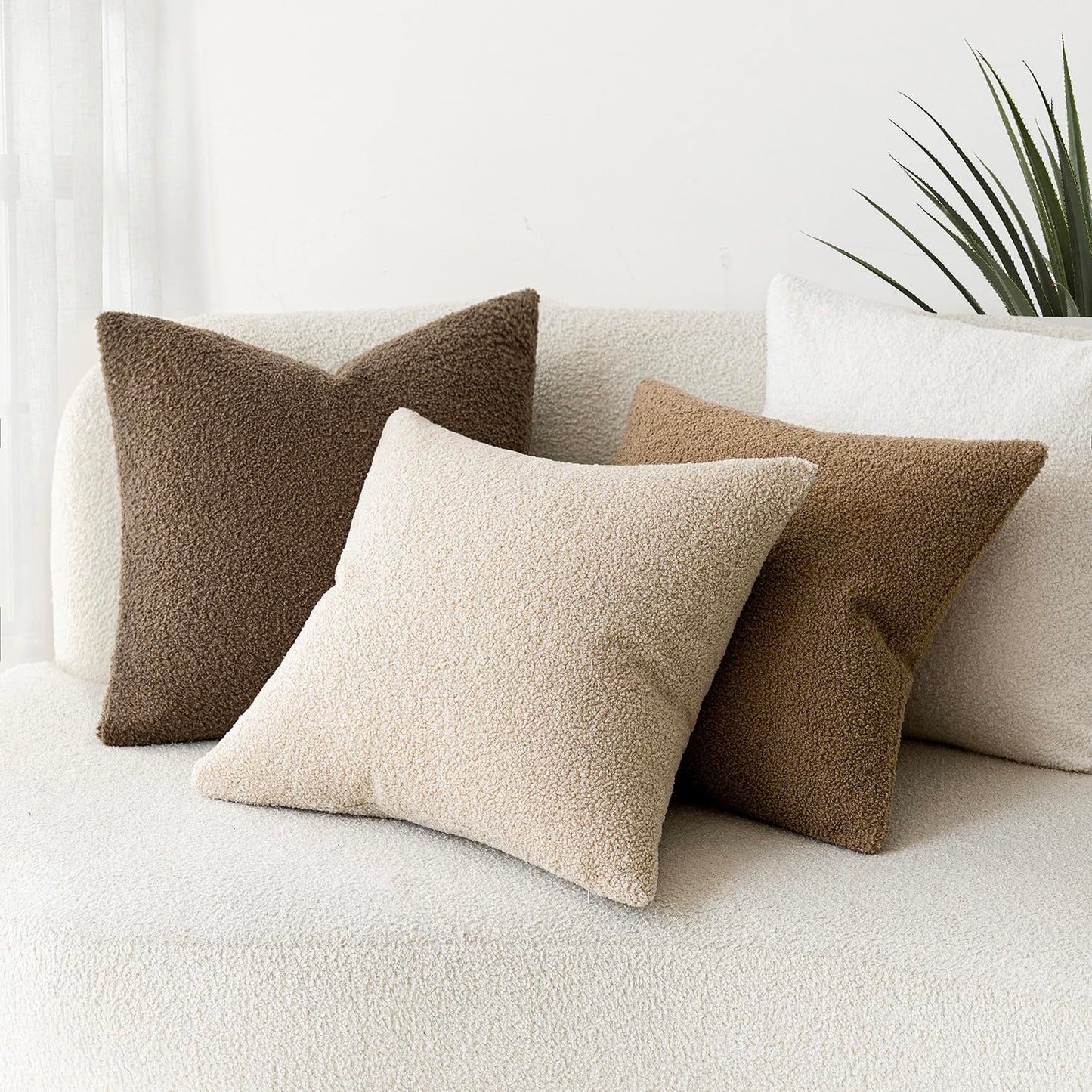 Foindtower Pack of 2, Curly Faux Fur Decorative Throw Pillow Covers Soft Neutral Plush Cushion Case Cozy Fluffy Furry Pillowcase for Home Living Room Couch Bedroom Sofa 18 x 18 Inch, Cream White