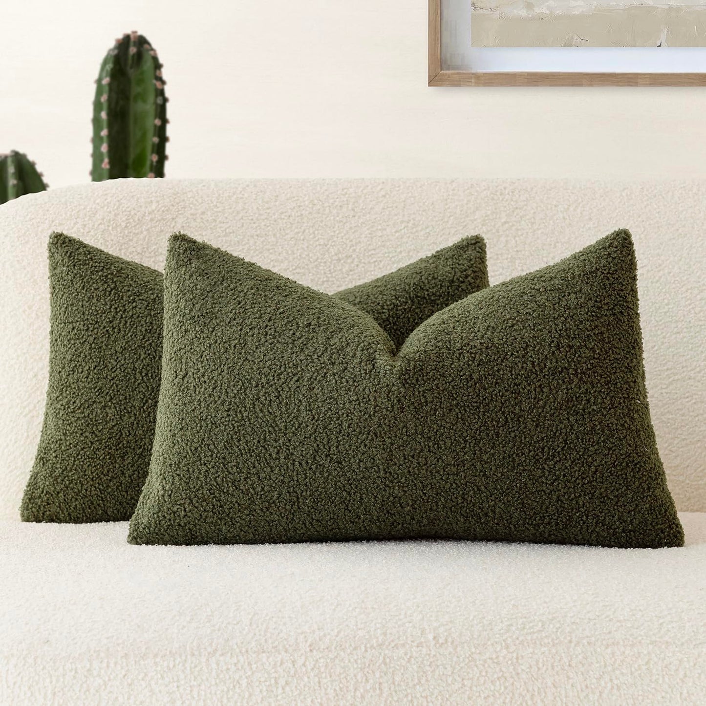 Foindtower Pack of 2, Curly Faux Fur Decorative Throw Pillow Covers Soft Neutral Plush Cushion Case Cozy Fluffy Furry Pillowcase for Home Living Room Couch Bedroom Sofa 18 x 18 Inch, Cream White