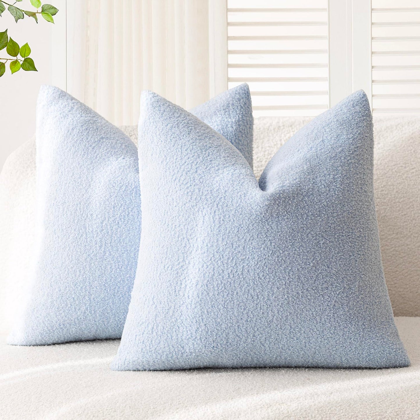 Foindtower Pack of 2, Curly Faux Fur Decorative Throw Pillow Covers Soft Neutral Plush Cushion Case Cozy Fluffy Furry Pillowcase for Home Living Room Couch Bedroom Sofa 18 x 18 Inch, Cream White