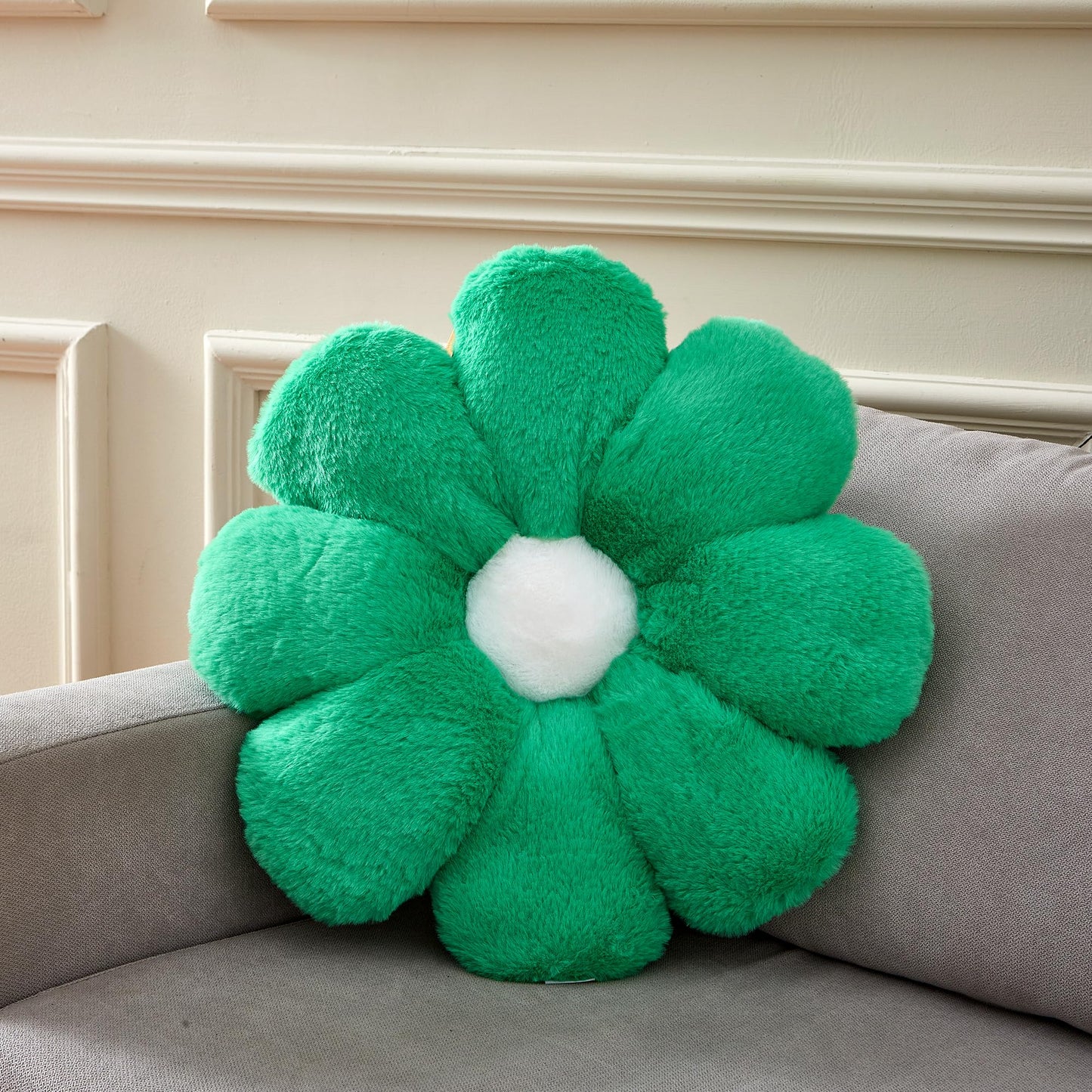 21.65In Cute White Flower Throw Pillow Floor Cushion Pillow as Room Decor Desk Chair Cushion Decorative Bed Throw Pillows for Girls Adults