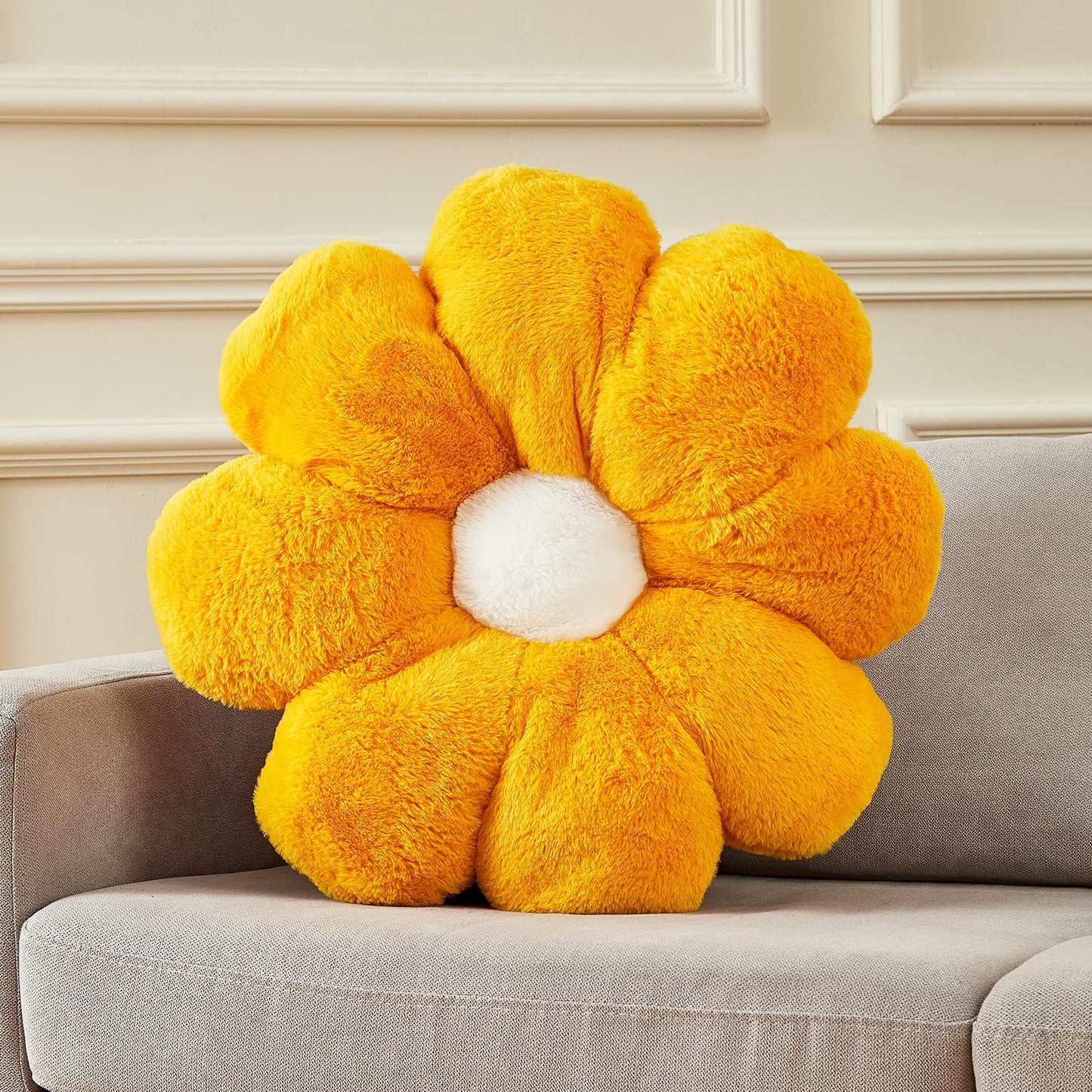 21.65In Cute White Flower Throw Pillow Floor Cushion Pillow as Room Decor Desk Chair Cushion Decorative Bed Throw Pillows for Girls Adults